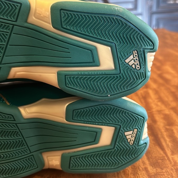 ADIDAS men’s TMAC 2 Restomod Dark Green- Gold (FY9931) Lebron James SVSM - Picture 9 of 16